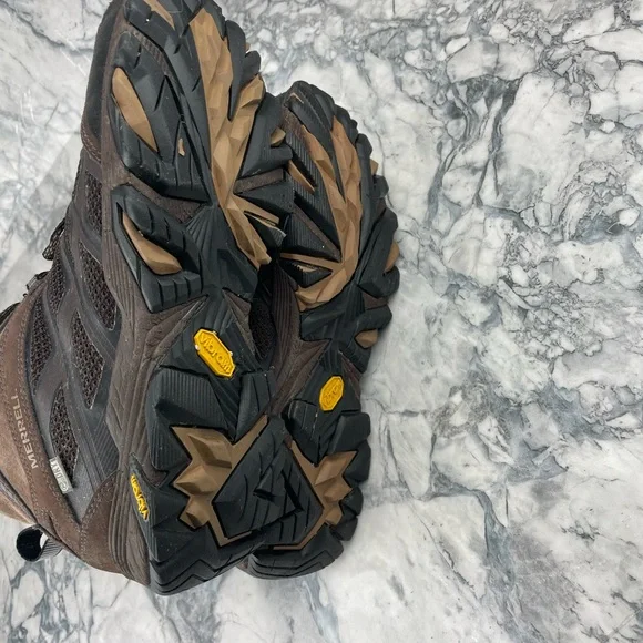 Merrell Men's Brown Hiking Boots - Picture 10 of 12